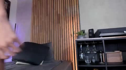 Snapshot of honeyhot69__ chatting on September 26, 11:25 am Sofia independent model online show from September 26, 11:25 am