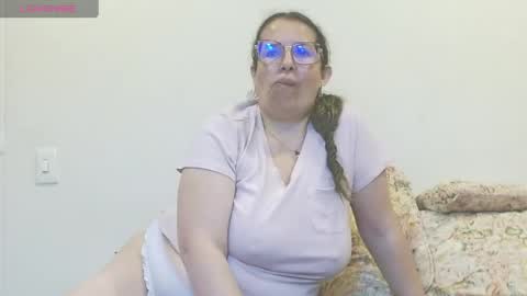 sofia online show from May 17, 3:48 am