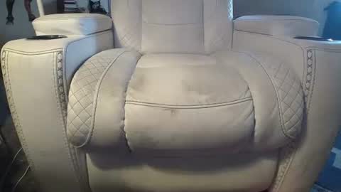 Heather Lovelace online show from September 24, 1:36 pm