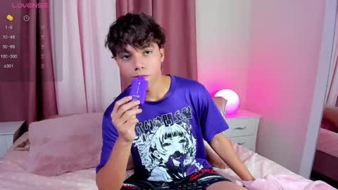 honeymoon_sariel online show from November 20, 8:19 pm