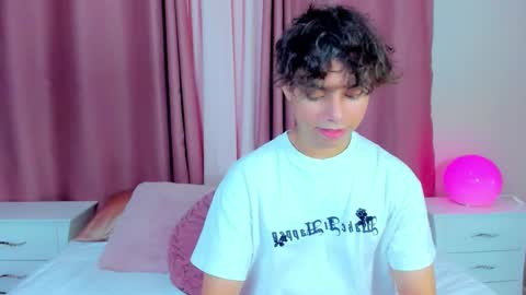 honeymoon_sariel online show from March 6, 2:02 pm