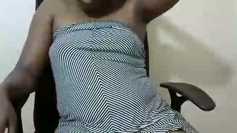 Honeymuny online show from October 26, 9:31 pm