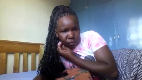 Honeymuny online show from November 24, 5:40 am