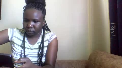 Honeymuny online show from December 1, 8:08 am