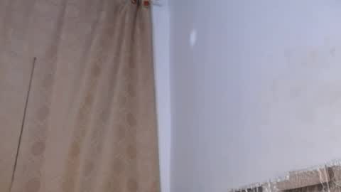 Snapshot of honeypussy3021 chatting on April 29, 9:02 am Victoria online show from April 29, 9:02 am