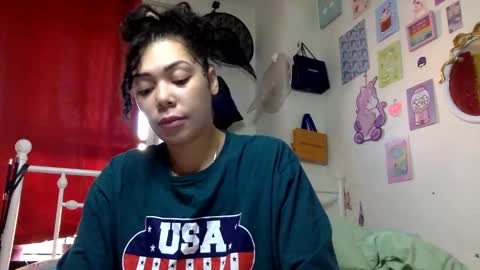 Snapshot of honeyruby chatting on October 1, 12:55 pm Ruby Sparks online show from October 1, 12:55 pm