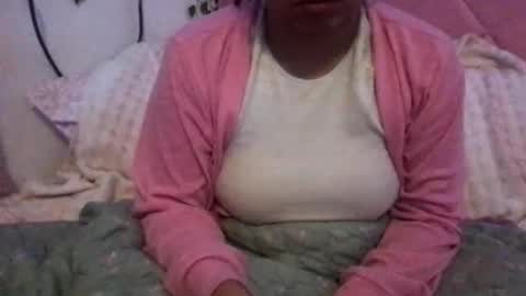 honeyyy89 online show from April 27, 3:48 am