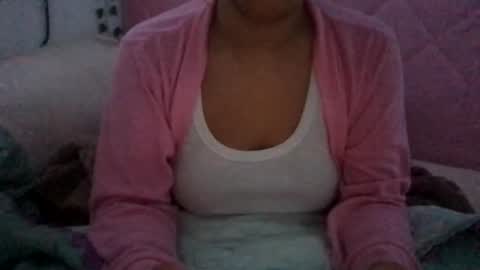 honeyyy89 online show from May 20, 7:25 am