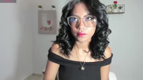 Snapshot of honney7516088 chatting on March 2, 8:29 pm honney7516088 online show from March 2, 8:29 pm