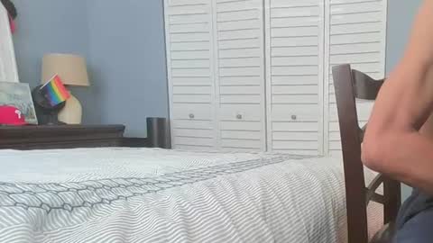 hooshung_mvers8 online show from June 14, 5:04 pm