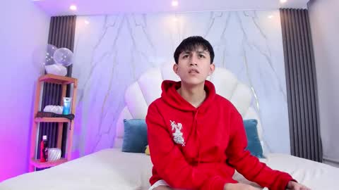 hoot_booys_ online show from March 14, 7:52 pm