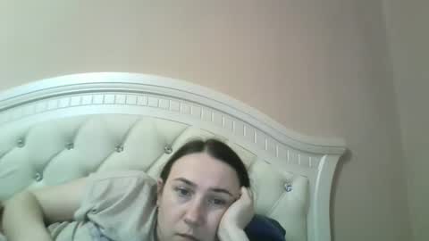 hootloove69 online show from March 9, 6:23 pm