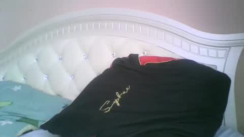 hootloove69 online show from April 26, 5:32 pm