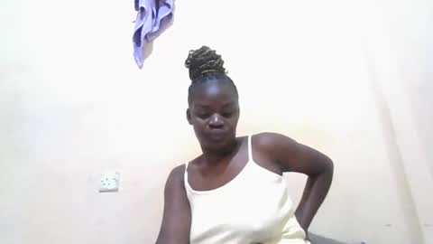 hope_terry online show from November 12, 7:03 pm