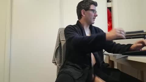 hopefulguy86 online show from May 29, 11:03 pm