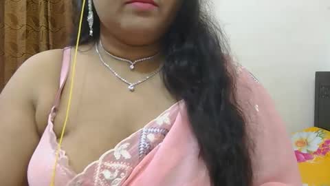 Snapshot of horneydesibabe chatting on October 12, 4:28 pm horneydesibabe online show from October 12, 4:28 pm