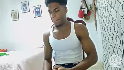 Snapshot of horneyguy2399 chatting on January 9, 1:50 am sugarbaby online show from January 9, 1:50 am