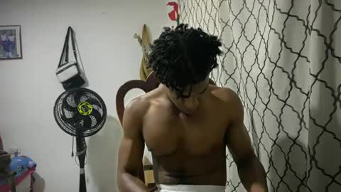 Snapshot of horneyguy2399 chatting on September 22, 1:51 am sugarbaby online show from September 22, 1:51 am