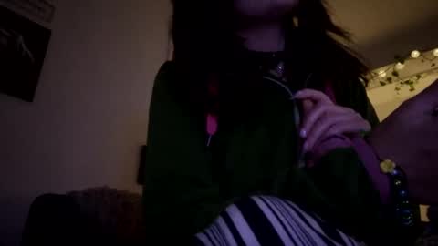 horneymomnextdoor online show from October 8, 2:53 am