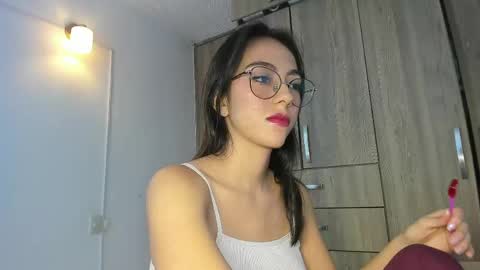 horny_adiction online show from May 6, 8:58 pm