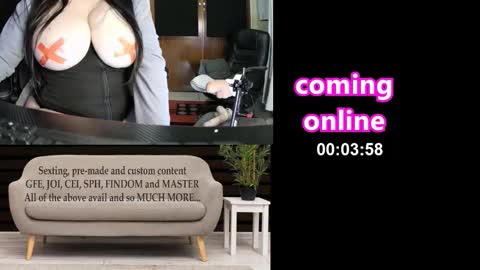 Snapshot of horny_amature_couple chatting on October 12, 6:40 pm Misty online show from October 12, 6:40 pm