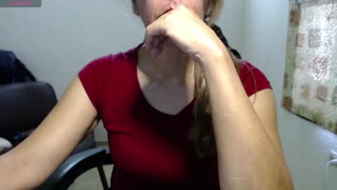 Snapshot of horny_and_daring chatting on December 2, 12:32 pm horny and daring online show from December 2, 12:32 pm