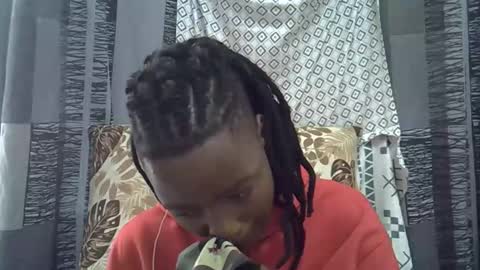 Leila online show from February 23, 9:39 am