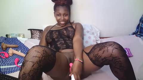 Snapshot of horny_cutiey chatting on February 26, 4:39 pm cutiey online show from February 26, 4:39 pm