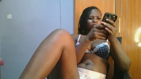 phanice online show from March 9, 7:23 am