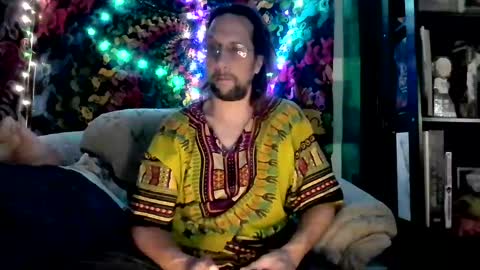 Snapshot of horny_hippie420 chatting on December 4, 7:06 am Horny Rockstar420 online show from December 4, 7:06 am