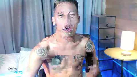 Snapshot of horny_johnxxx chatting on February 22, 6:13 am horny_johnxxx online show from February 22, 6:13 am