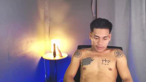 Horny Lucas online show from April 22, 10:39 am