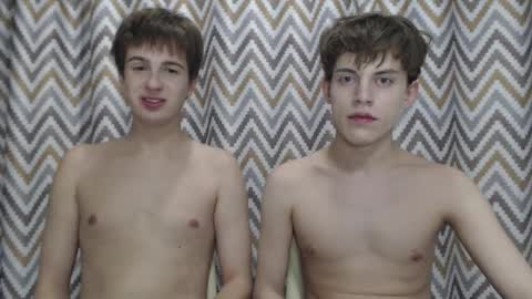 Snapshot of hornybadbunny chatting on November 9, 8:07 pm Tony online show from November 9, 8:07 pm