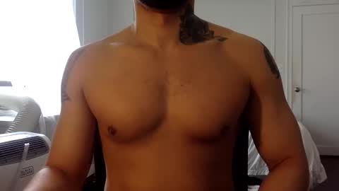 Snapshot of hornybbcxx chatting on February 15, 4:25 pm hornybbcxx online show from February 15, 4:25 pm