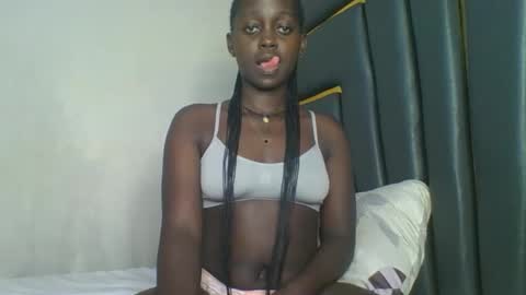 Bella online show from December 21, 5:31 pm