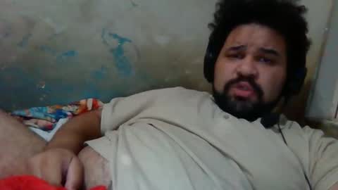 Snapshot of hornycoco19981 chatting on September 9, 2:05 pm hornycoco19981 online show from September 9, 2:05 pm