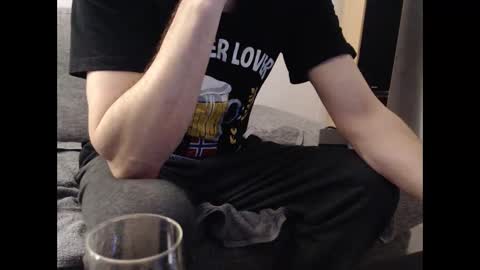 Ahhhh mom use me online show from February 7, 10:02 pm