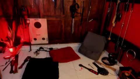 Mia Dahianaa   2  hornydahianax online show from February 9, 11:36 pm