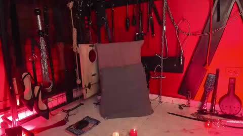 Mia Dahianaa   2  hornydahianax online show from November 10, 8:02 am