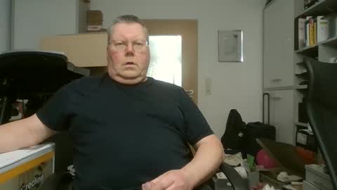 Snapshot of hornydick874303 chatting on December 30, 4:19 pm Meikelmeier online show from December 30, 4:19 pm