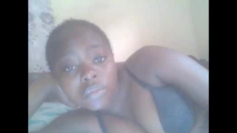 hornygal001 online show from February 6, 7:56 am