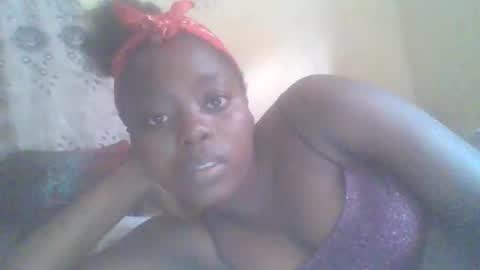 hornygal001 online show from February 14, 8:31 am