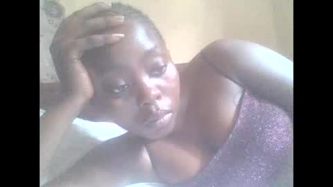 hornygal001 online show from February 18, 9:21 am