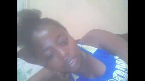 hornygal001 online show from October 4, 5:38 am