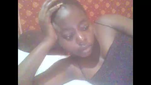 hornygal001 online show from February 17, 4:42 am