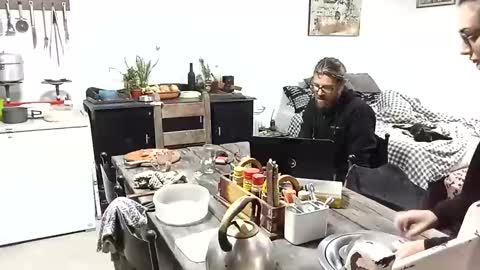 Snapshot of hornyhippies0080 chatting on October 17, 4:20 pm Nix  D online show from October 17, 4:20 pm