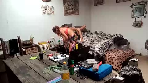 Nix  D online show from December 22, 8:00 am