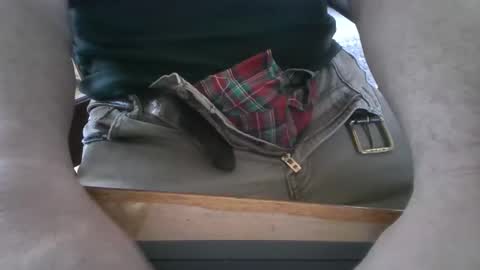 hornyhubby1001 online show from March 24, 9:42 pm