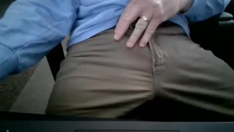 Snapshot of hornyhubby1001 chatting on May 6, 2:44 pm hornyhubby1001 online show from May 6, 2:44 pm