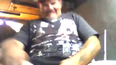 hornyhungwhiteboy4u269 online show from May 17, 3:41 pm